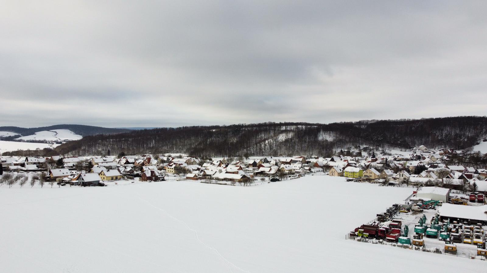 Blick auf Neuendorf Winter